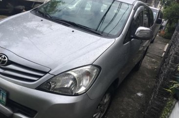 Selling 2nd Hand Toyota Innova 2011 in Caloocan
