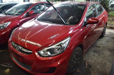 Selling Red Hyundai Accent 2017 in Makati