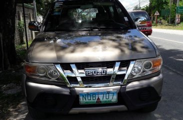 Used Isuzu Crosswind 2010 for sale in Tarlac City