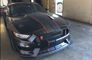 Selling Used Ford Mustang 2016 in Makati