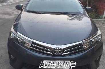 Selling Toyota Altis 2016 Manual Gasoline in Quezon City