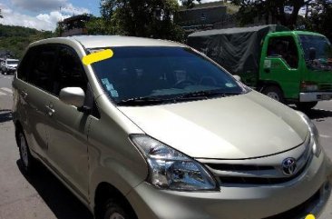 Selling 2nd Hand Toyota Avanza 2012 in Angono