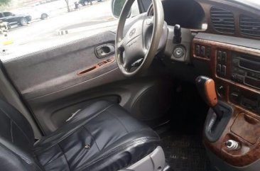 Selling Kia Carnival 2001 at 110000 km in Quezon City