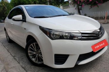 Selling 2nd Hand Toyota Altis 2015 Manual Gasoline at 40000 km in Quezon City