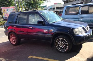 Selling 2nd Hand Honda Cr-V 2005 in Nabua