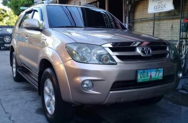 Selling Toyota Fortuner 2006 Automatic Gasoline in Bacoor