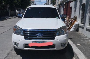 Selling Ford Everest 2012 Automatic Diesel in Taguig