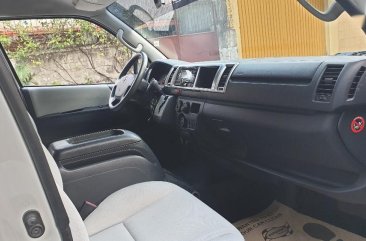 2nd Hand Toyota Hiace 2014 Automatic Diesel for sale in Quezon City