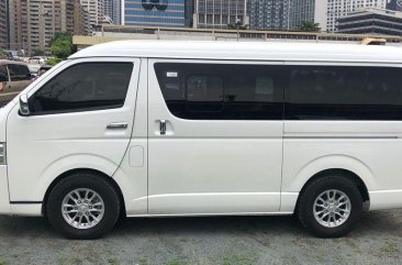 Selling 2nd Hand Toyota Hiace 2019 in Pasig