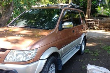 Sell 2nd Hand 2005 Isuzu Crosswind Automatic Diesel at 120000 km in Antipolo