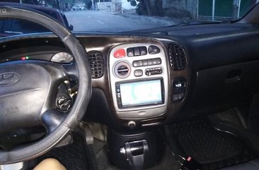 Selling 2nd Hand Hyundai Starex 2006 in Quezon City