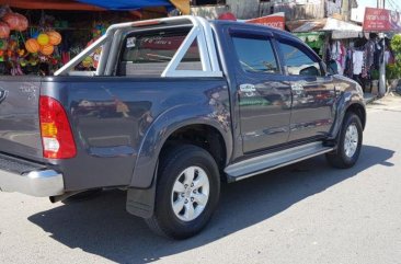 Sell 2nd Hand 2011 Toyota Hilux Manual Diesel at 78000 km in Rosales