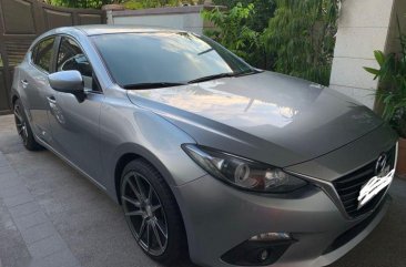 2nd Hand Mazda 3 2015 Hatchback at Automatic Gasoline for sale in Quezon City