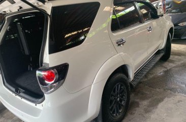 White Toyota Fortuner 2016 for sale in Manual