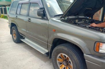 Selling 2nd Hand Isuzu Bighorn 1990 in Bacoor