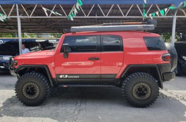 Selling 2nd Hand Toyota Fj Cruiser 2017 at 30000 km in Pasay