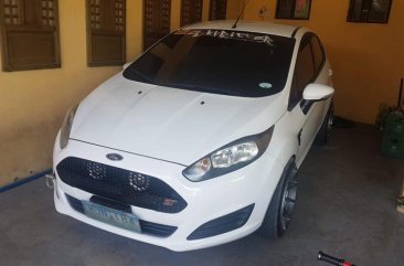 Selling 2nd Hand Ford Fiesta 2014 in Paniqui