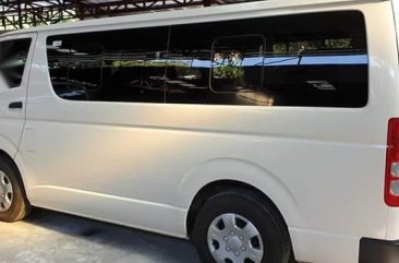 Selling 2nd Hand Toyota Hiace 2019 in Marikina