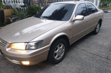 Selling 2nd Hand Toyota Camry 1997 in Malabon