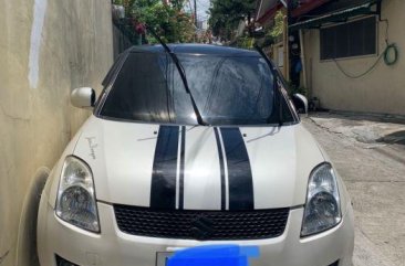 Selling 2nd Hand Suzuki Swift 2010 in Quezon City