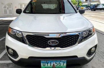 Selling 2nd Hand Kia Sorento 2012 Automatic Diesel at 70000 km in Makati