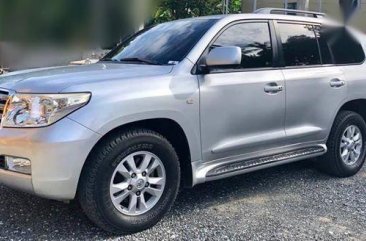 Selling 2nd Hand Toyota Land Cruiser 2008 at 128000 km in Muntinlupa