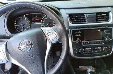 Selling Nissan Altima 2018 at 5496 km in Makati