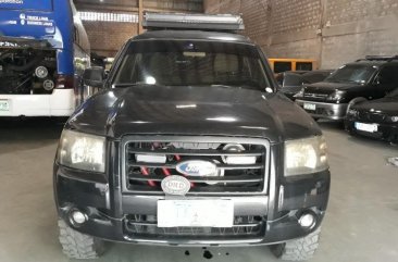 Selling 2nd Hand Ford Everest 2009 Manual Diesel at 118000 km in Pasig