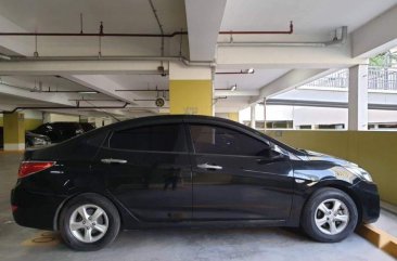 Selling 2nd Hand Hyundai Accent 2012 in Mandaluyong