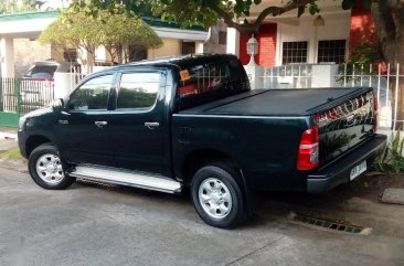 Sell 2nd Hand 2015 Toyota Hilux Manual Diesel at 45061 km in Parañaque