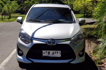 2nd Hand Toyota Wigo 2017 Manual Gasoline for sale in Lipa