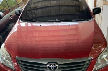 Selling Red Toyota Innova 2016 in Quezon City