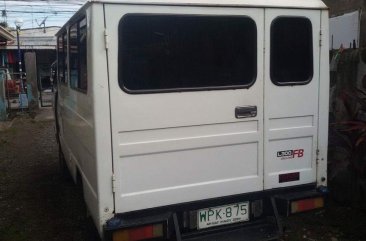 Selling 2nd Hand Mitsubishi L300 2000 in Lemery