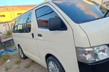 Selling 2nd Hand Toyota Hiace 2017 in Angeles