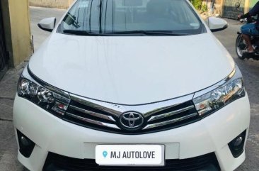 2nd Hand Toyota Corolla Altis 2015 at 40000 km for sale