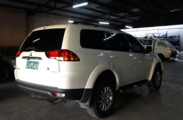 Selling 2nd Hand Mitsubishi Montero Sport 2013 at 52000 km in Makati