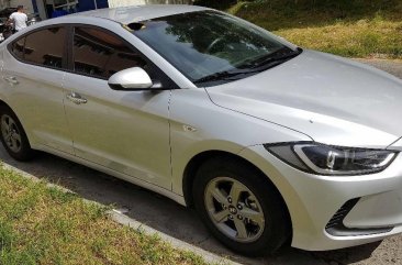 2nd Hand Hyundai Elantra 2018 Manual Gasoline for sale in Tagaytay