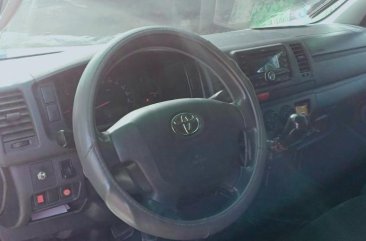 Selling 2nd Hand Toyota Hiace 2015 in Quezon City