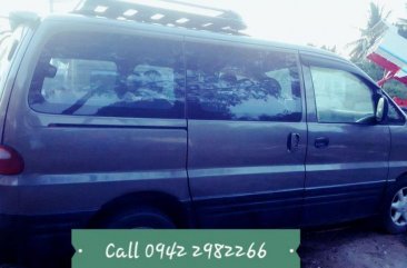 2nd Hand Hyundai Starex Manual Diesel for sale in Talisay