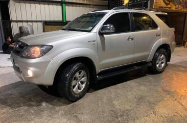 Sell 2nd Hand 2006 Toyota Fortuner Suv Automatic Gasoline at 80000 km in Quezon City