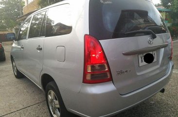 2nd Hand Toyota Innova 2005 Manual Diesel for sale in Meycauayan