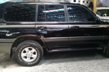 Selling Toyota Land Cruiser Manual Diesel in Quezon City