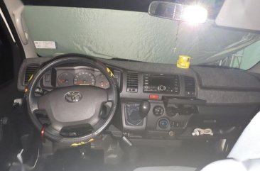 Selling 2nd Hand Toyota Hiace 2015 in Las Piñas