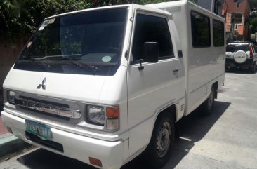 Selling 2nd Hand Mitsubishi L300 2012 at 90000 km in Quezon City