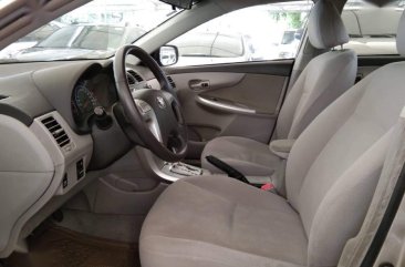 Selling 2nd Hand Toyota Altis 2012 at 74633 km in Makati