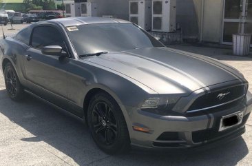 Selling 2nd Hand Ford Mustang 2014 in Pasig