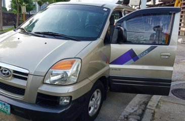 Selling 2nd Hand Hyundai Starex 2005 in Pateros