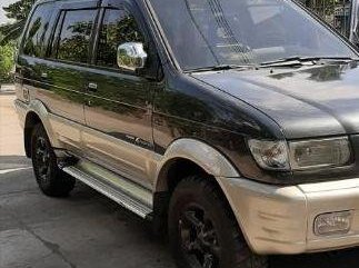 Selling 2nd Hand Isuzu Crosswind 2003 in Naga