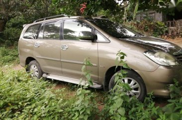 Selling 2nd Hand Toyota Innova 2011 in Bambang