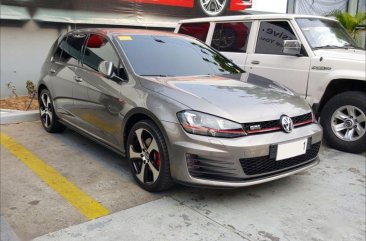 Selling 2nd Hand Volkswagen Golf Gti 2015 at 38300 km in Makati